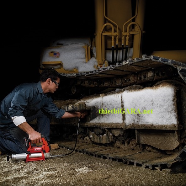 Bơm mỡ vào máy, thiết bị bơm mỡ