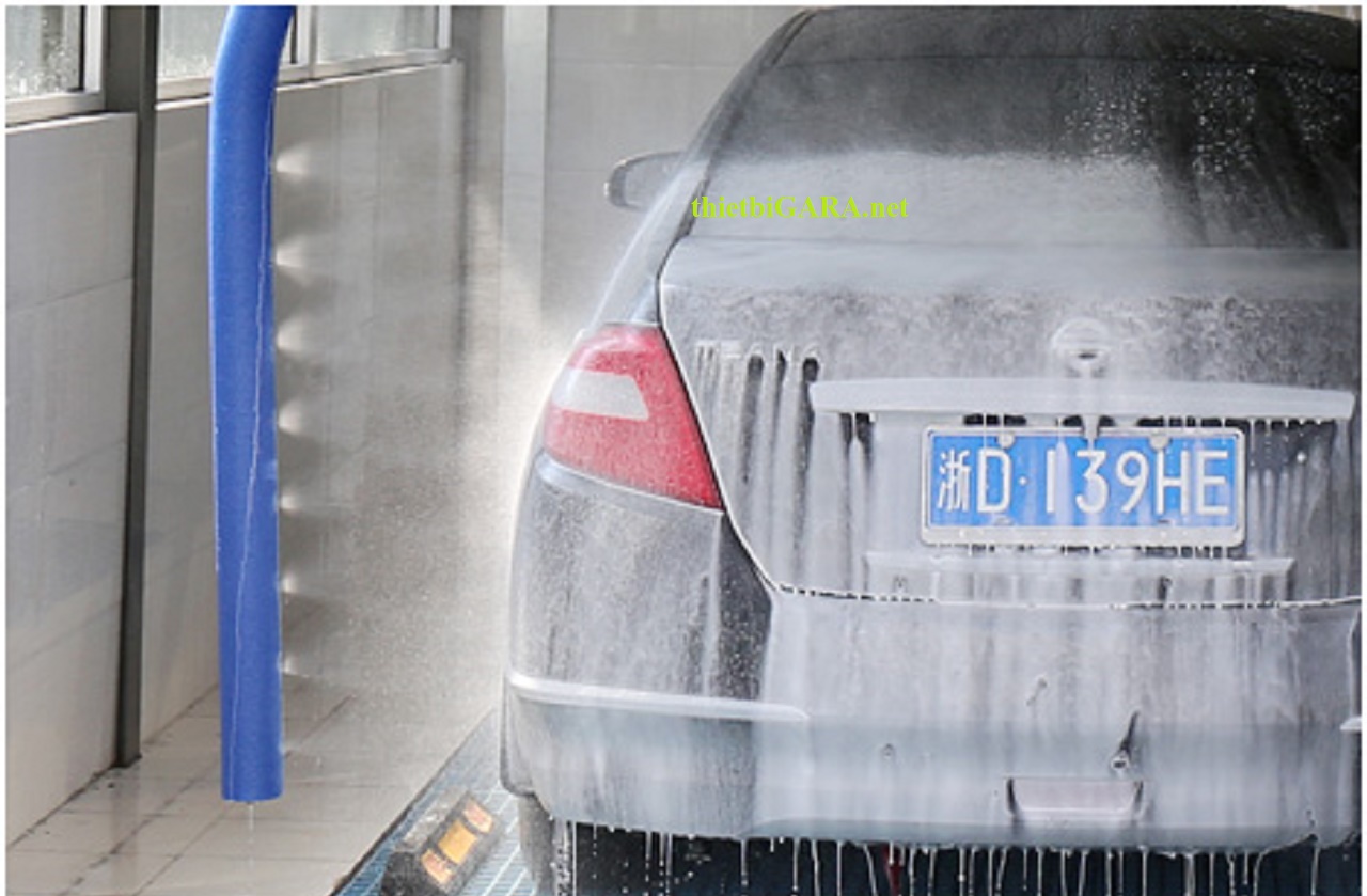 Máy rửa xe tự động